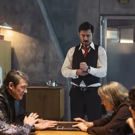 Онлайн-кинотеатр «Иви» завершил съемки приквела сериала «13 клиническая». Сюжет разворачивается почти за 50 лет до событий первого сезона