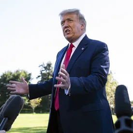 Трамп обвинил Россию в краже технологии гиперзвуковой ракеты при Обаме. Путин заявил, что создать такое оружие РФ вынудили США еще в 2004 году Трамп обвинил Россию в краже технологии гиперзвуковой ракеты при Обаме. Путин заявил, что создать такое оружие РФ вынудили США еще в 2004 году