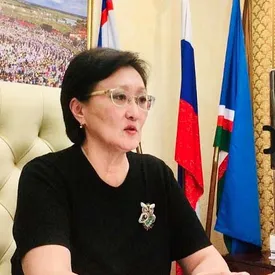 Мэр Якутска Сардана Авксентьева объявила о своей досрочной отставке по состоянию здоровья. Ее победу на выборах называли «политической сенсацией»