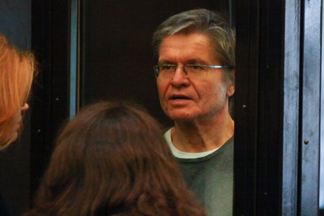 Cуд решил освободить Алексея Улюкаева по УДО Cуд решил освободить Алексея Улюкаева по УДО