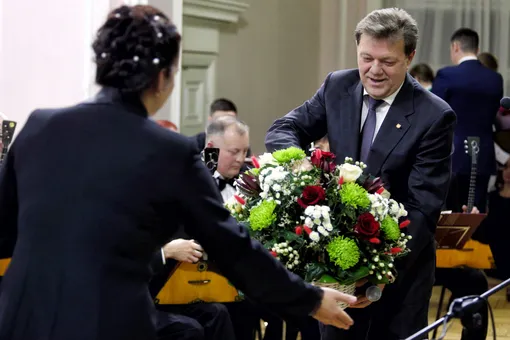 Сотрудники ФСБ задержали мэра Томска во время совещания