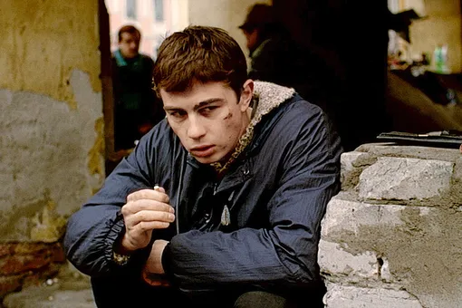 Петербуржец утверждает, что нашел оригинальную пленку с «Братом» Балабанова на «развалинах "Ленфильма"»
