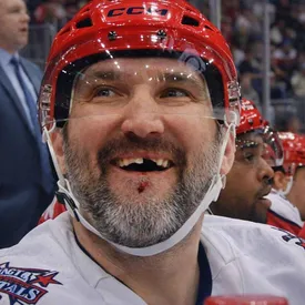 Александру Овечкину во время матча выбили еще один зуб