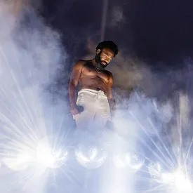 Childish Gambino выпустил новый альбом. Вместо названий у треков — цифры, а вместо обложки — серый квадрат