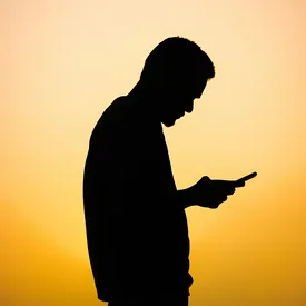 В Пакистане студента приговорили к смертной казни за сообщения в WhatsApp В Пакистане студента приговорили к смертной казни за сообщения в WhatsApp