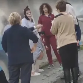 В Стамбуле пациентка попыталась сбежать из клиники после пластической операции, чтобы не платить за нее