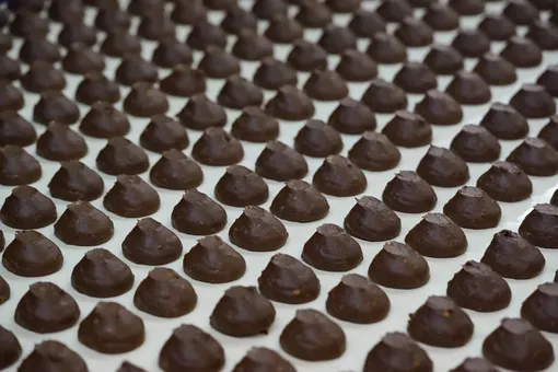 В России и других странах подорожает шоколад — из-за рекордных за 10 лет цен на какао-бобы