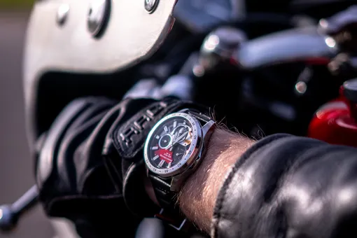 Новый хронограф Casio Edifice создан в сотрудничестве с Honda Racing Новый хронограф Casio Edifice создан в сотрудничестве с Honda Racing
