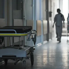 Минздрав заявил о почти 90% занятых коек под пациентов с Covid-19. Роспотребнадзор сообщал о 51% свободного коечного фонда