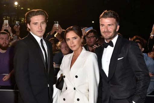 Песня Виктории Бекхэм 2001 года стала хитом на фоне скандала с сыном Песня Виктории Бекхэм 2001 года стала хитом на фоне скандала с сыном