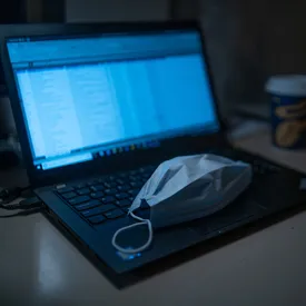 Коронавирус выжил на экранах телефонов и банкнотах в течение 28 дней