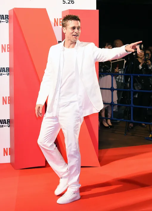 Брэд Питт премьере фильма «Машина войны», 2017