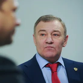 Миллиардер Аркадий Ротенберг заявил, что «дворец» в Геленджике принадлежит ему Миллиардер Аркадий Ротенберг заявил, что «дворец» в Геленджике принадлежит ему