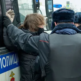 В России вынесли первый приговор участнику акции в поддержку Навального 23 января В России вынесли первый приговор участнику акции в поддержку Навального 23 января