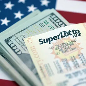 Житель Огайо забыл дома выигрышный лотерейный билет, поэтому купил новый. Он выиграл еще полмиллиона долларов Житель Огайо забыл дома выигрышный лотерейный билет, поэтому купил новый. Он выиграл еще полмиллиона долларов