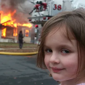 Героиня мема Disaster Girl продала его в виде NFT почти за полмиллиона долларов Героиня мема Disaster Girl продала его в виде NFT почти за полмиллиона долларов