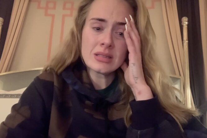 «Половина моей команды заболела коронавирусом». Адель в слезах объявила о переносе концертов в Лас-Вегасе «Половина моей команды заболела коронавирусом». Адель в слезах объявила о переносе концертов в Лас-Вегасе