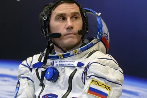 Российский космонавт не может получить новую должность из-за американского гражданства жены