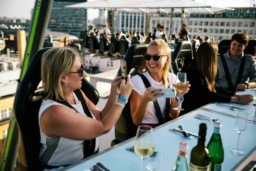 Dinner in the Sky Dinner in the Sky
