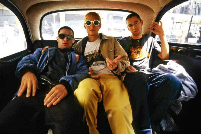 Звери навсегда: как Beastie Boys опередили время — и до сих пор умудряются жить вне его Звери навсегда: как Beastie Boys опередили время — и до сих пор умудряются жить вне его