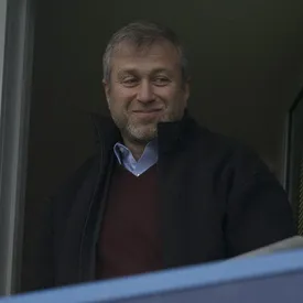 «Коммерсант»: Роман Абрамович займется гостиничным бизнесом в Геленджике