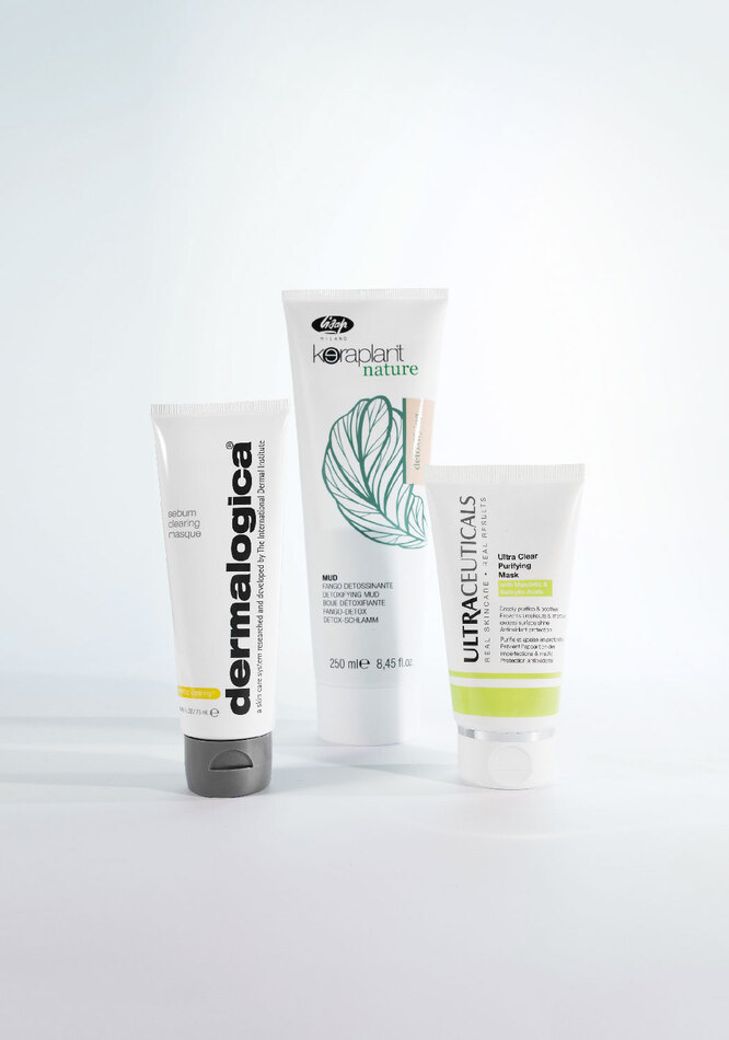 Маска для жирной кожи с каолином и бентонитом, Sebum Clearing Masque, Dermalogica; детокс-маска с зеленой глиной и эфирными маслами Keraplant Detoxifying Mud, Lisap Milano; маска для проблемной кожи с каолином и кислотами, Ultra Clear Purifying Mask, Ultraceuticals