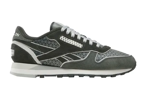 White Mountaineering × Reebok Classic Leathers