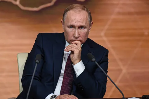 Financial Times включили Путина и Родченкова в список 50 значимых фигур десятилетия