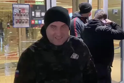 Бывший глава фан-клуба московского «Спартака» напал на корреспондента РБК. Его задержали