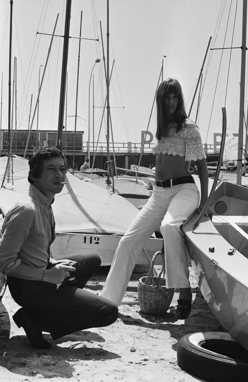 UNSPECIFIED — JANUARY 01: Jane Birkin and Serge Gainsbourg in 1970. (Photo by )