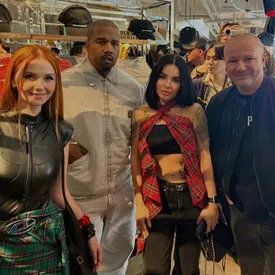 Группа «Тату» извинилась за то, что встретилась с Канье Уэстом