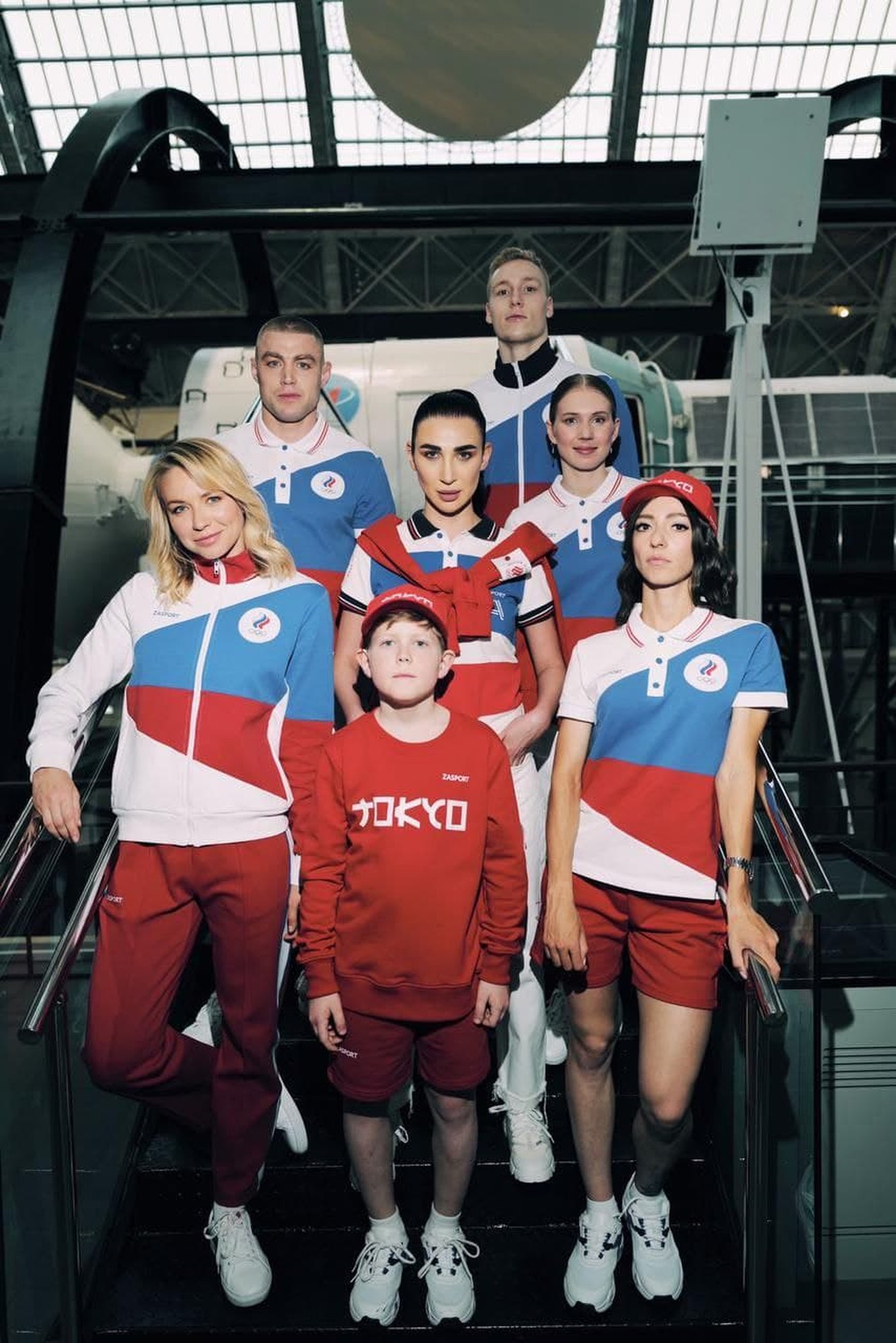 Как менялась форма олимпийской сборной России