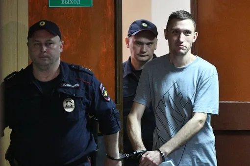 Дело осужденного по «дадинской статье» Константина Котова вернули в Мосгорсуд, где будет решен вопрос о законности приговора