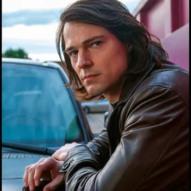 Данила Козловский снял англоязычный мюзикл и сыграл в нем главную роль