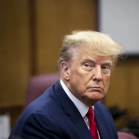 СМИ: у Трампа возник дефицит средств на судебные расходы СМИ: у Трампа возник дефицит средств на судебные расходы