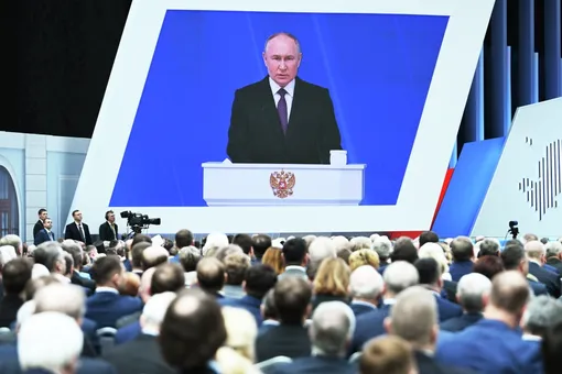 Владимир Путин выступил с посланием Федеральному собранию. Главное