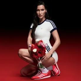 TMZ: Белла Хадид решила подать в суд на adidas. Бренд убрал модель из рекламы после критики из Израиля TMZ: Белла Хадид решила подать в суд на adidas. Бренд убрал модель из рекламы после критики из Израиля