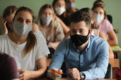 В России за сутки выявили 5488 новых случаев заражения коронавирусом