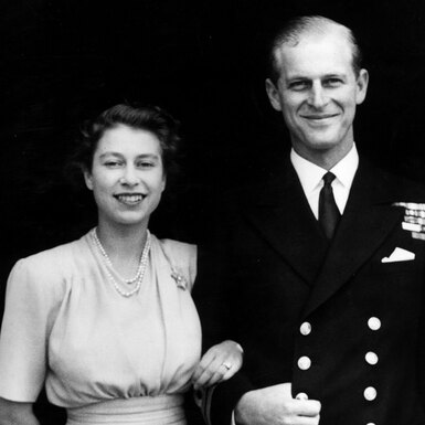 Летчик, моряк, трудоголик и муж. Жизнь принца Филиппа — в фактах и фотографиях