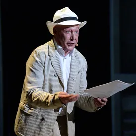 Михаил Ефремов в СИЗО увлекся настольным теннисом