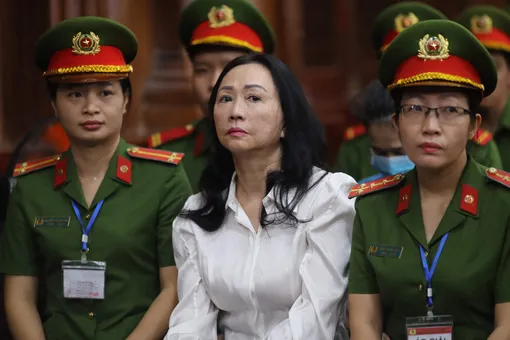 Одну из богатейших женщин Вьетнама приговорили к смертной казни за мошенничество. Ее осудили в краже $12 млрд