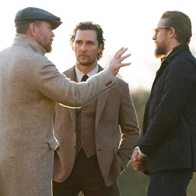 Гай Ричи снимет сериал по мотивам фильма «Джентльмены»