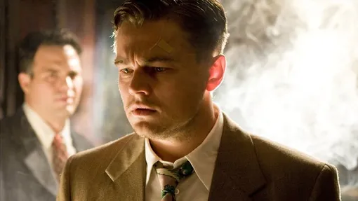 Кадр из фильма «Остров проклятых» / Shutter Island (2009)