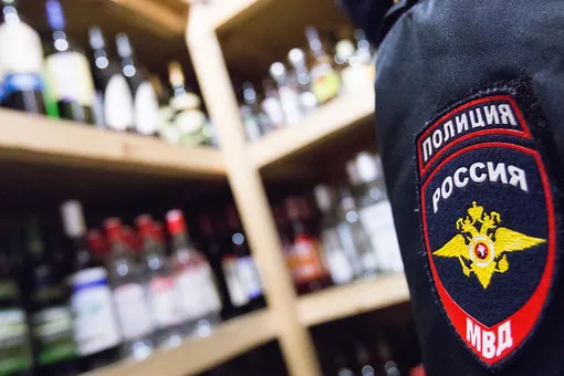 Минздрав разработал законопроект о запрете продажи крепкого алкоголя людям до 21 года