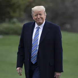 Дональд Трамп сыграл в гольф под трек Скриптонита Дональд Трамп сыграл в гольф под трек Скриптонита