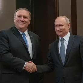Американский госсекретарь Майк Помпео назвал Россию врагом США, а Путина — «реальной угрозой для тех, кто любит свободу» Американский госсекретарь Майк Помпео назвал Россию врагом США, а Путина — «реальной угрозой для тех, кто любит свободу»