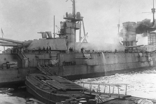 100 лет подавлению Кронштадтского мятежа. Как против большевиков впервые выступили те, кто привел их к власти, — матросы 100 лет подавлению Кронштадтского мятежа. Как против большевиков впервые выступили те, кто привел их к власти, — матросы