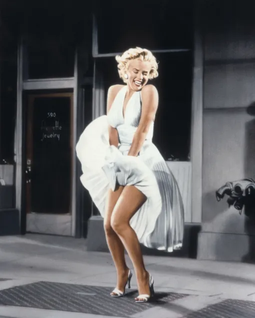 Белое платье героини Мэрилин Монро («Зуд седьмого года», 1955)