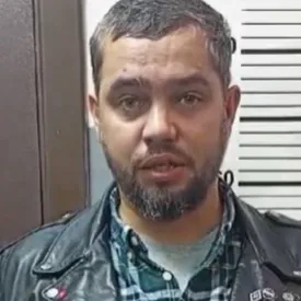 В Петербурге задержали мужа экс-директора «Новой Голландии» за посты о теракте в «Крокусе» В Петербурге задержали мужа экс-директора «Новой Голландии» за посты о теракте в «Крокусе»