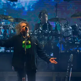 The Cure выпустит новую песню впервые за 16 лет The Cure выпустит новую песню впервые за 16 лет